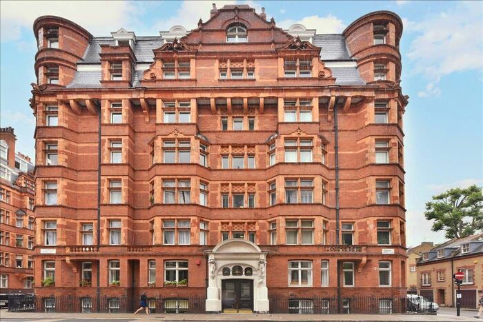 5 Bedroom Flat To Rent In Torrington Place, Fitzrovia, WC1E