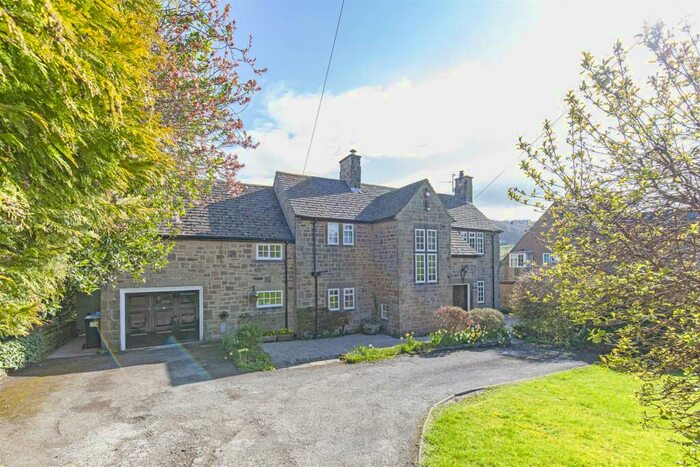 4 Bedroom Detached House For Sale In Hassop Road, Bakewell, DE45