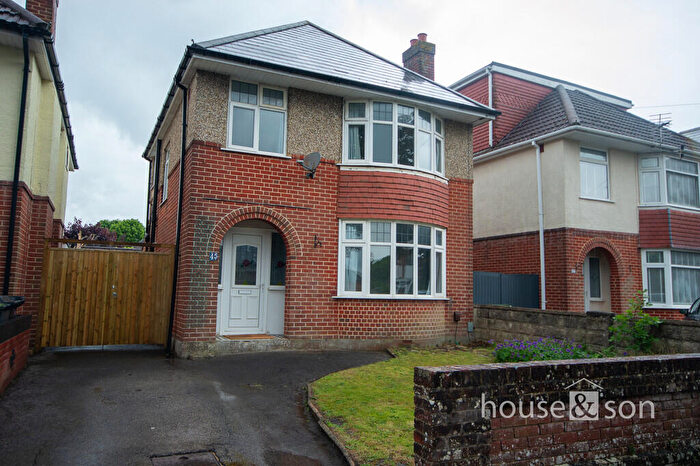 3 Bedroom Detached House To Rent In Broughton Avenue, Northbourne, BH10