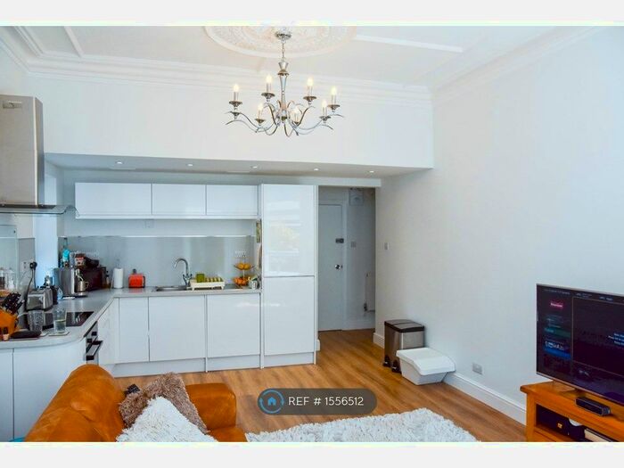 1 Bedroom Flat To Rent In Redland, Bristol, BS6