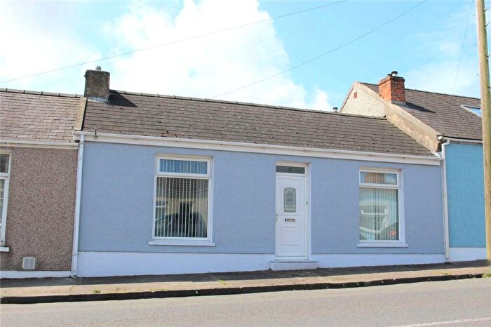 3 Bedroom Terraced House For Sale In Military Road, Pennar, Pembroke Dock, Pembrokeshire, SA72