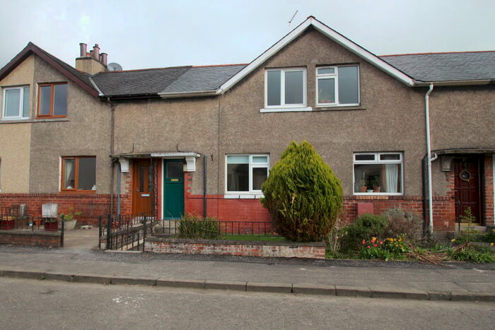 3 Bedroom Terraced House To Rent In South Street, Cambuskenneth, FK9