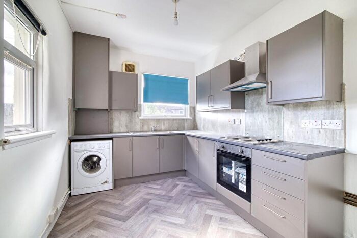 3 Bedroom Terraced House For Sale In Seafield Rows, Seafield, EH47