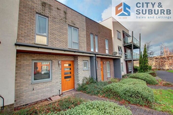 2 Bedroom Terraced House To Rent In Collingwood Courtyard, Northside, Gateshead, Tyne And Wear, NE8