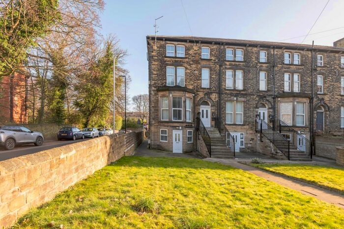 3 Bedroom Flat To Rent In West Hill Terrace, Harrogate Road, Chapel Allerton, Leeds, LS7