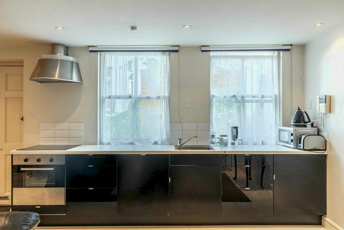 1 Bedroom Property To Rent In Addison Bridge Place, Kensington, W14