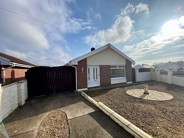 2 Bedroom Detached Bungalow For Sale In Kingrosia Park, Clydach, Swansea, City And County Of Swansea., SA6