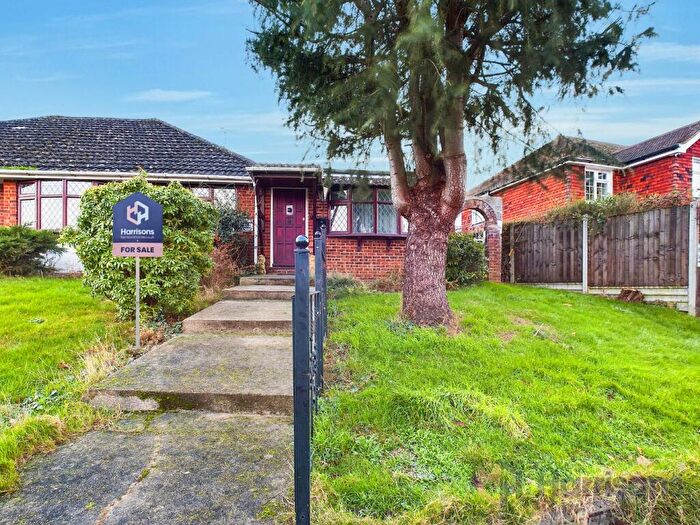 2 Bedroom Semi-Detached Bungalow For Sale In School Lane, Newington, Sittingbourne, Kent, ME9