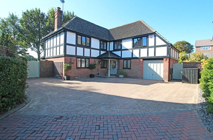 5 Bedroom Detached House For Sale In Rectory Close, Eastbourne, BN20