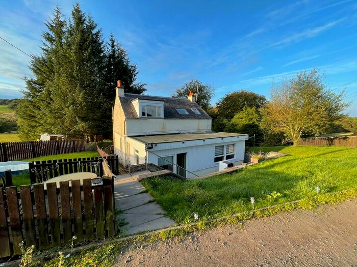 4 Bedroom Equestrian Property For Sale In Waterside, Lesmahagow, ML11
