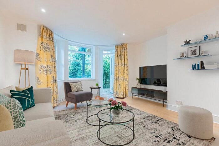 1 Bedroom Apartment To Rent In Hornsey Lane, London, Greater London, N6