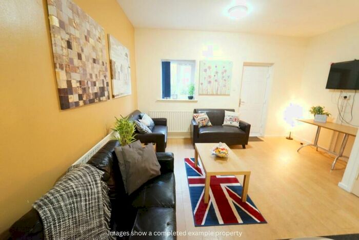 6 Bedroom Apartment To Rent In Gamble Street (Pp), NG7