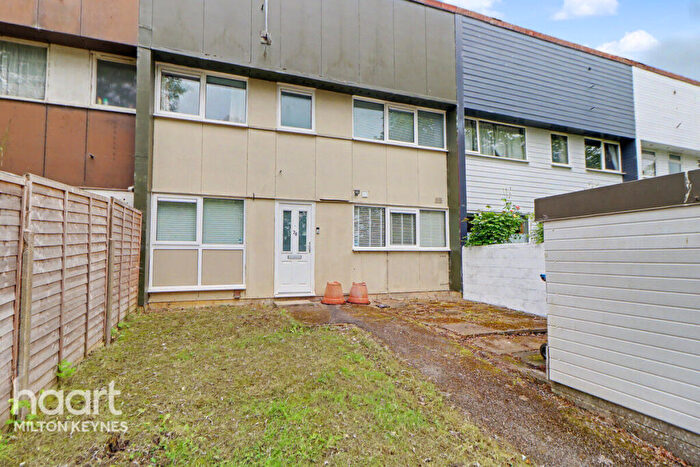 3 Bedroom Terraced House For Sale In Kingsfold, Milton Keynes, MK13