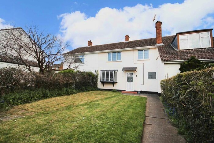 3 Bedroom Terraced House To Rent In Birchetts Close, Bracknell, RG42