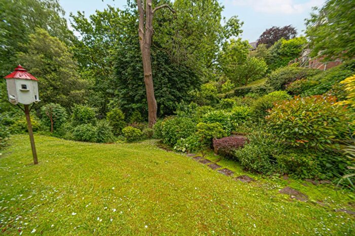 2 Bedroom Apartment For Sale In Stow Park Crescent, Hafod Court, NP20