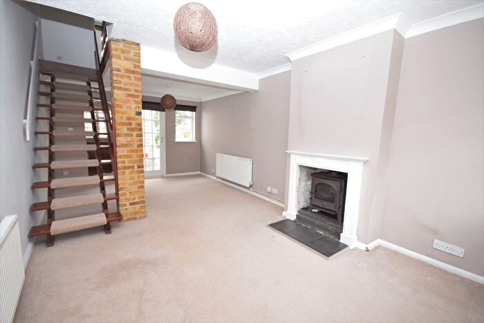 2 Bedroom Cottage To Rent In Mill Place, Chislehurst, BR7