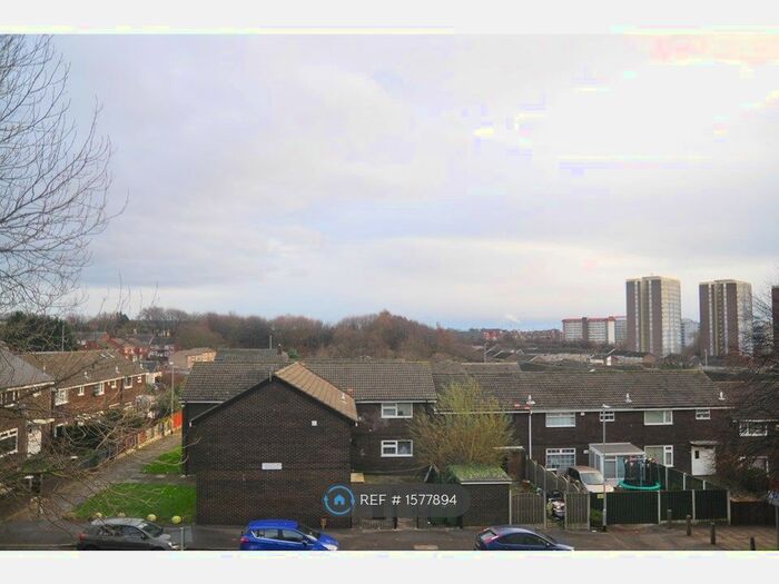 2 Bedroom Flat To Rent In Leeds, Leeds, LS9