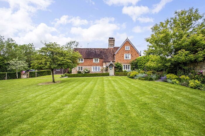 5 Bedroom Detached House For Sale In Sussex Lane, Blackham, TN3