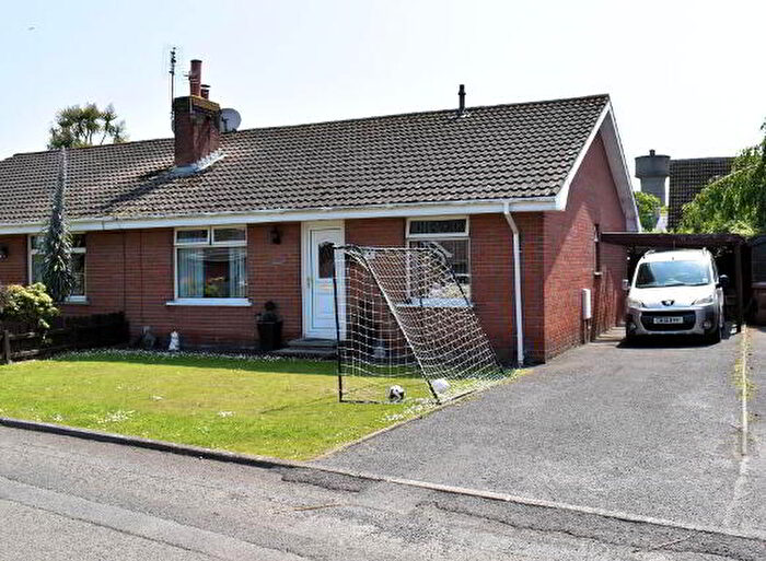 3 Bedroom Semi-Detached House For Sale In Erindee Park, Donaghadee, BT21