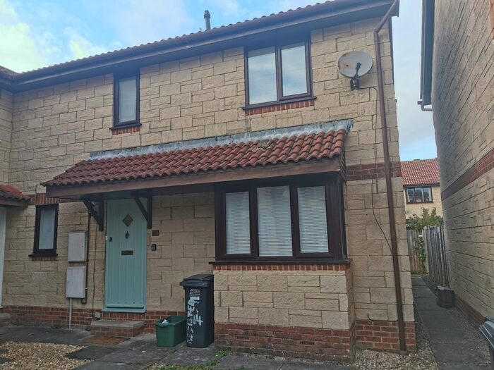 2 Bedroom End Of Terrace House To Rent In Perrymead, Weston-Super-Mare BS22
