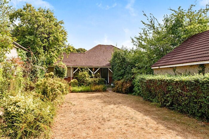 3 Bedroom Detached Bungalow For Sale In Wellington Road, Enfield, EN1