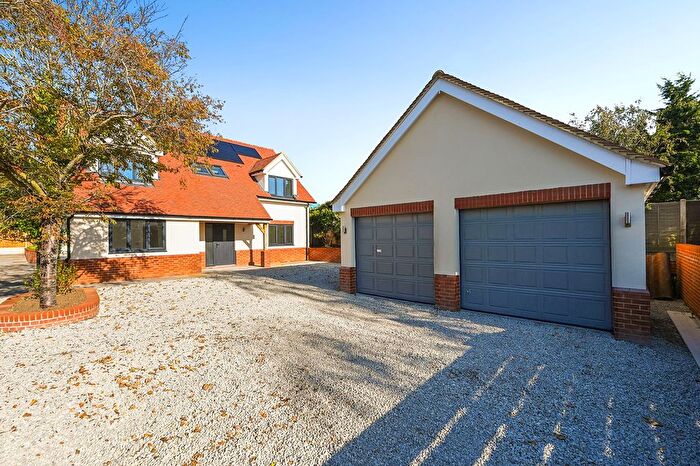 5 Bedroom Detached House For Sale In New Street, Ash, CT3