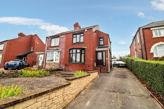 2 Bedroom Semi-Detached House For Sale In Spark Lane, Mapplewell, Barnsley, S75