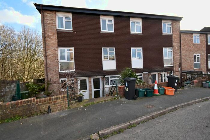 2 Bedroom Maisonette To Rent In Malvern Drive, Bristol, BS30