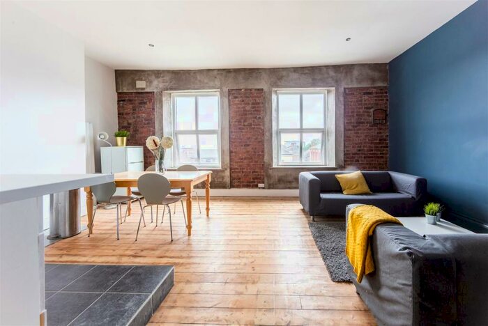 3 Bedroom Apartment To Rent In Westgate Road, Newcastle Upon Tyne, NE4