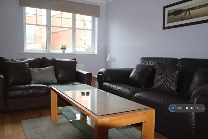 3 Bedroom Terraced House To Rent In Redgrave Close, Gateshead, NE8