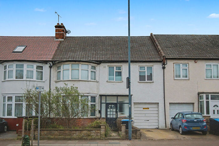 6 Bedroom Terraced House For Sale In All Souls Avenue, Kensal Rise, London, NW10