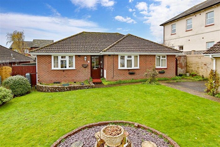 3 Bedroom Detached Bungalow For Sale In Devonia Gardens, Brading, Sandown, Isle Of Wight, PO36