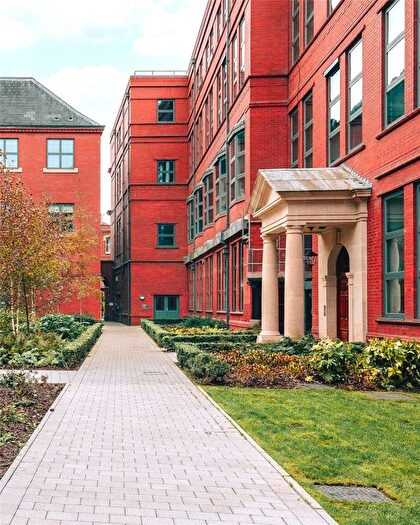 2 Bedroom Flat For Sale In Factory No., East Street, Bedminster, BS3