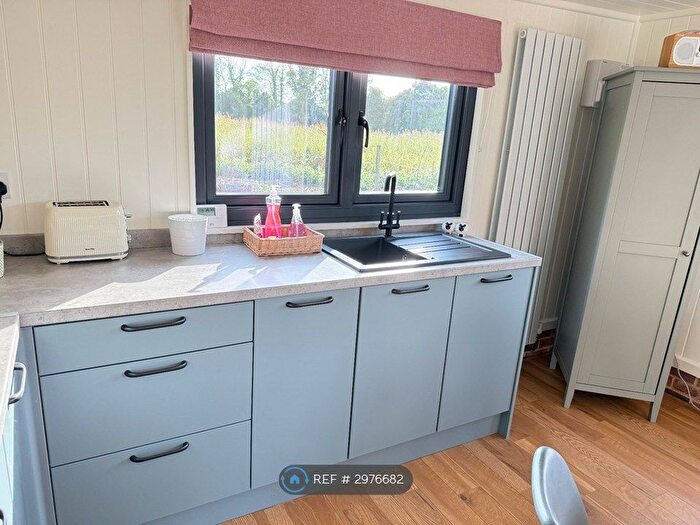 1 Bedroom Bungalow To Rent In Ellingham Road, Norwich, NR9