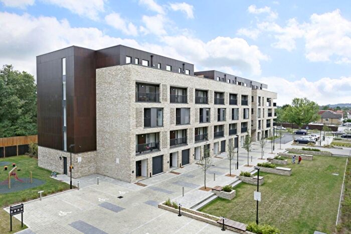 2 Bedroom Apartment To Rent In Alpine Road London, NW9