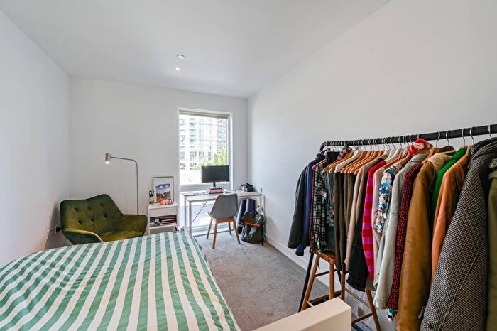 1 Bedroom Flat To Rent In Tyger House, Woolwich, London, SE18