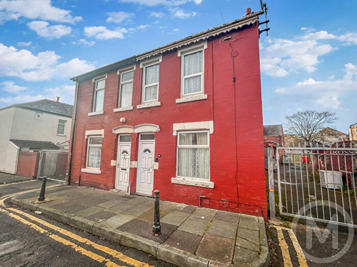 2 Bedroom Semi Detached House For Sale In Rossall Road, Blackpool, FY3