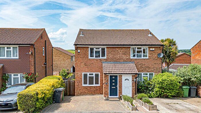 2 Bedroom Semi-Detached House For Sale In Warren Close, St. Leonards-On-Sea, TN38