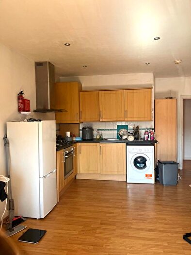 Studio To Rent In Zurich House Hatfield Road, London, E15