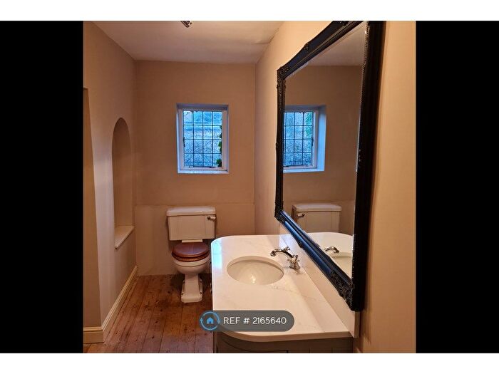 3 Bedroom Semi-Detached House To Rent In James Street, Lincoln, LN2