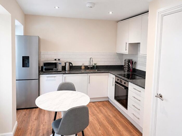 1 Bedroom Flat To Rent In Brunswick Court, Leeds, LS2
