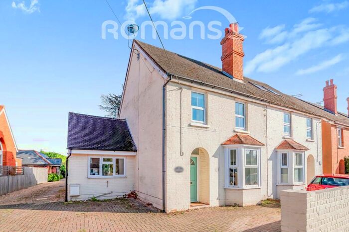 3 Bedroom Semi-Detached House To Rent In Alexandra Terrace North Warnborough, RG29