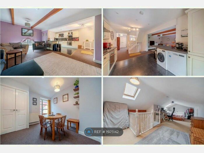 2 Bedroom Terraced House To Rent In Wesleyan Court, Lincoln, LN2