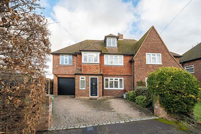 4 Bedroom Semi-Detached House For Sale In Thornhill Way, Shepperton, TW17