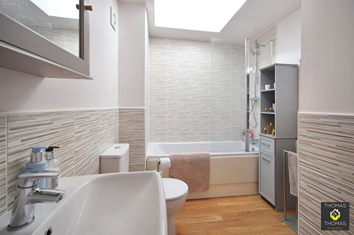 1 Bedroom Detached House For Sale In Winter Gate Road, Longford, GL2