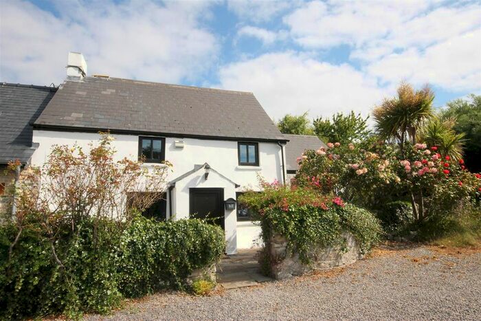 3 Bedroom Barn Conversion To Rent In Fontygary Road, Rhoose, Barry, CF62