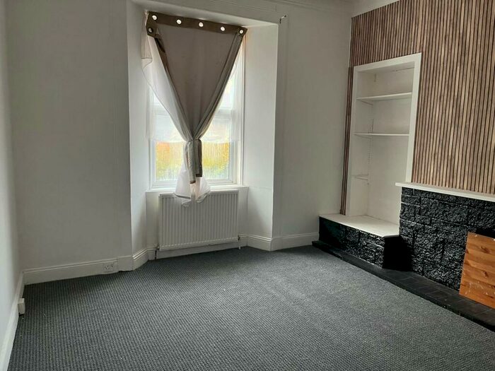 1 Bedroom Flat To Rent In Main Street, Kilmarnock, KA16