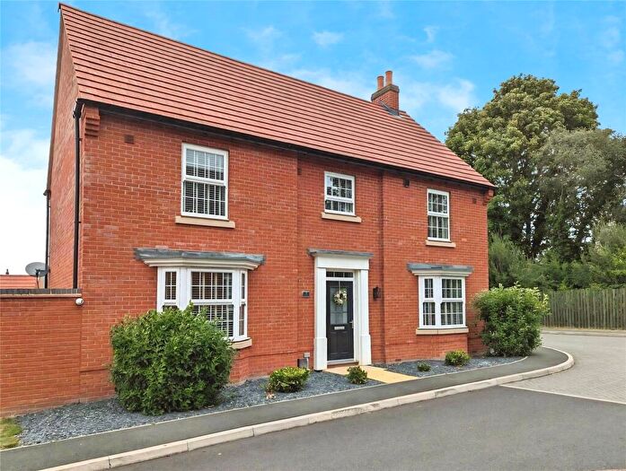 5 Bedroom Detached House For Sale In Hall Lane, Drakelow, Burton-on-Trent, Derbyshire, DE15