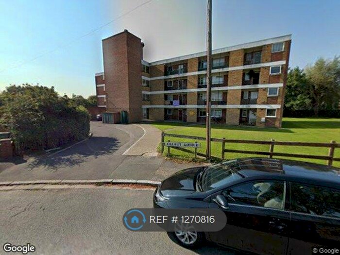 3 Bedroom Flat To Rent In Lilliput Avenue, Northolt UB5