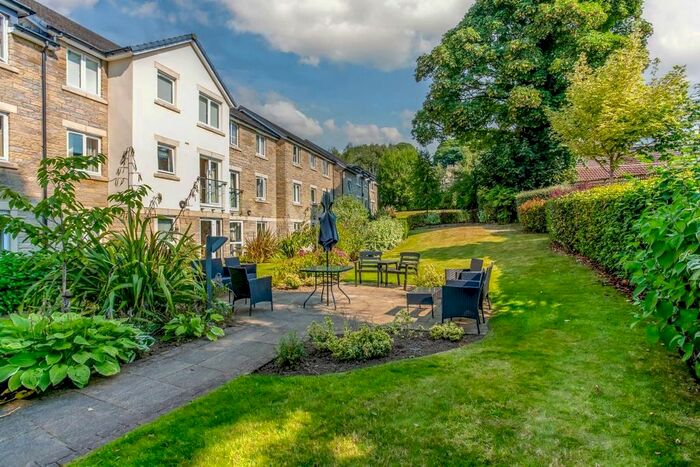 1 Bedroom Flat For Sale In Blossom Court, Rufford Avenue, Yeadon, Leeds, LS19